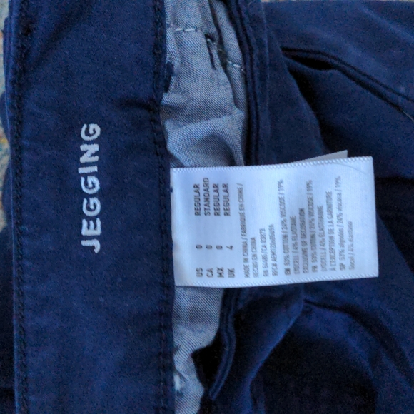 American Eagle Khaki Jegging - Picture 4 of 4